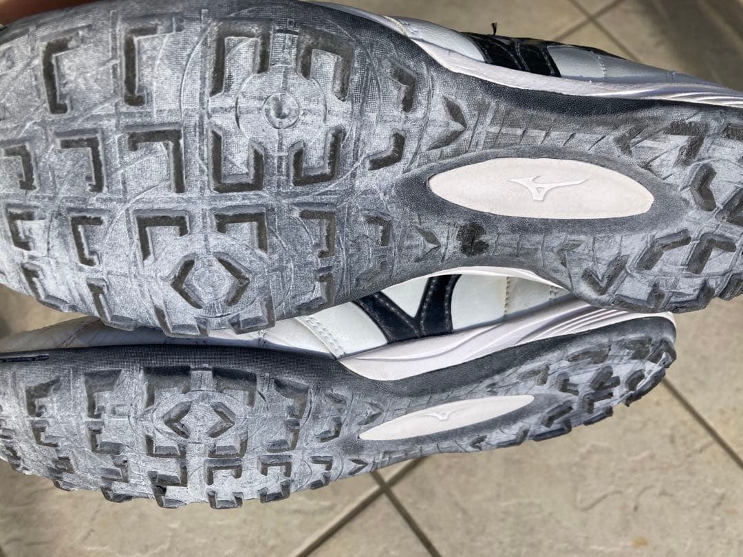 Mizuno Morelia サッカーシューズ 25.5cm