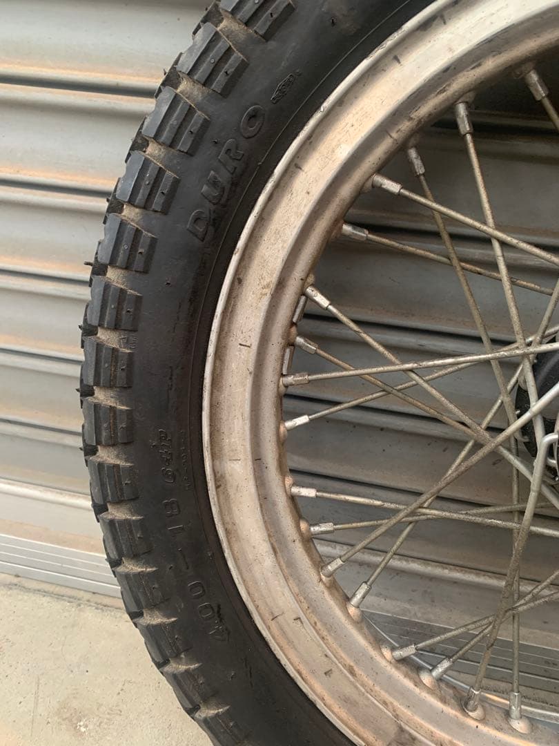 スターハブ Hリム 18インチ タイヤ付き ハーレー ビンテージ - メルカリ