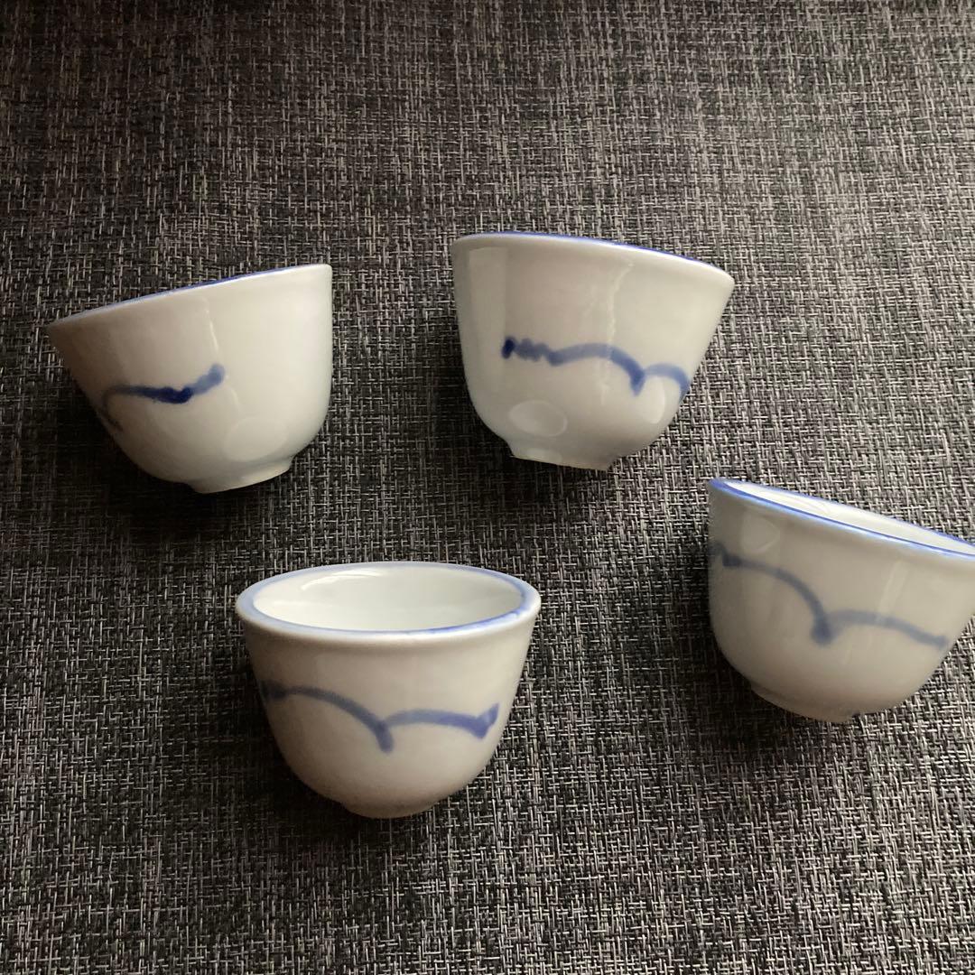 骨董 煎茶碗 手描き染付 茶器 鯉柄 湯のみ 4客セット