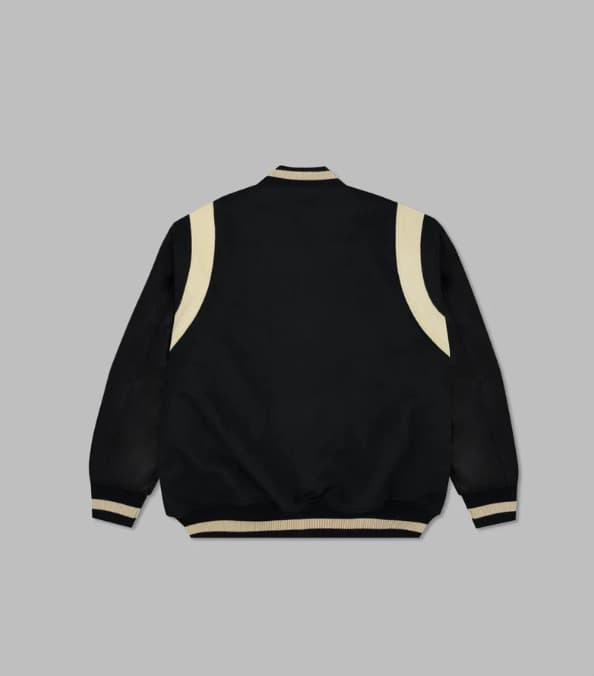 美品】CRONOS クロノス スタジャン Mサイズ【BLACK】 - メルカリ