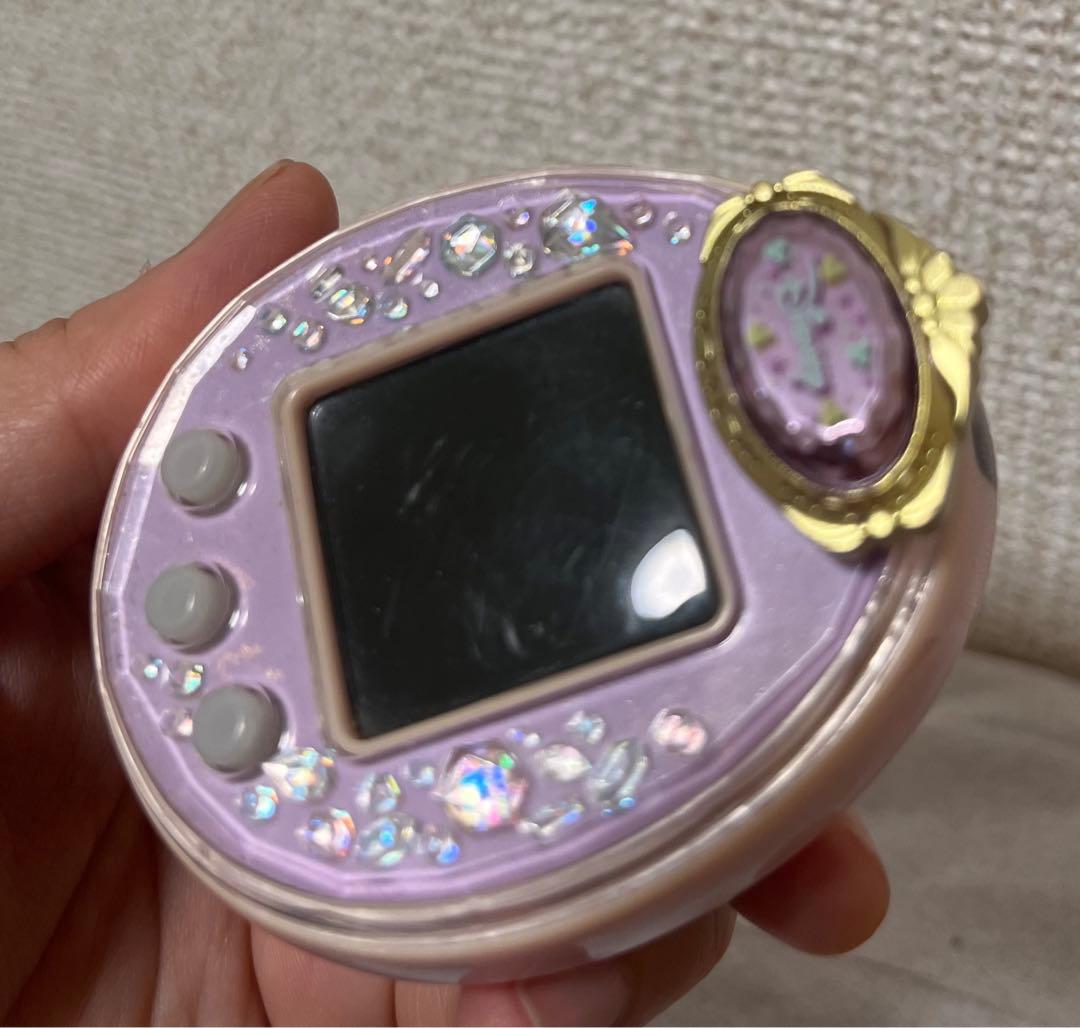 たまごっちピース ディズニー たまでこピアス - メルカリ