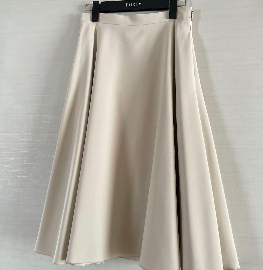 フォクシーニューヨーク スカート サマーフレア 38 - メルカリ