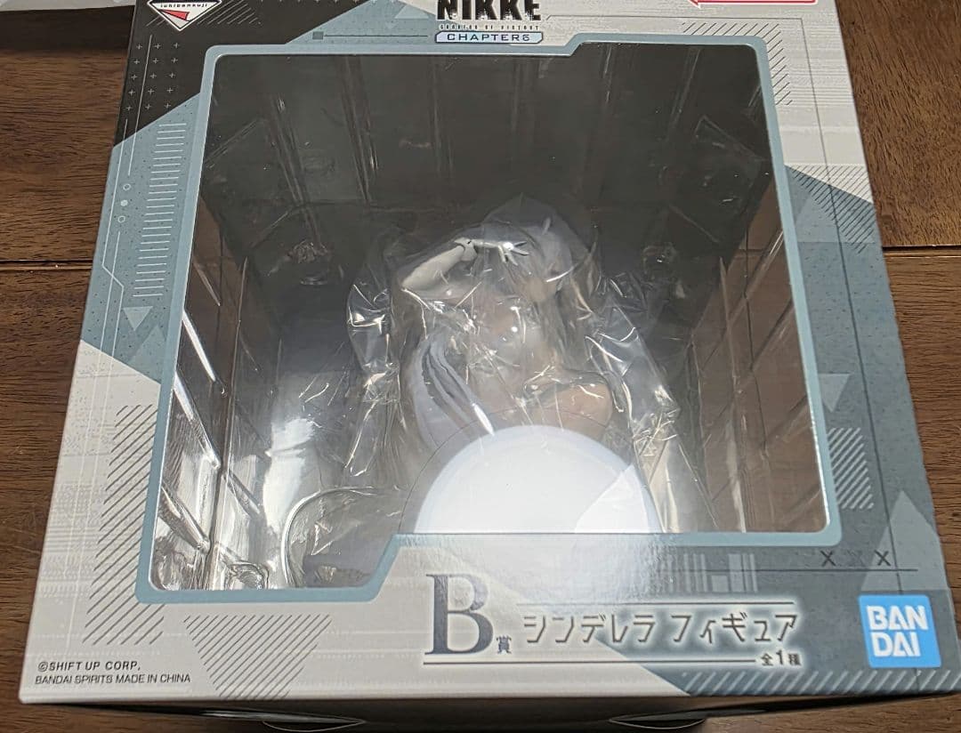勝利の女神　NIKKE 一番くじ シンデレラ B賞 フィギュア Amazon.co.jp: 一番くじ 勝利の女神：NIKKE CHAPTER6 B賞 シンデレラ