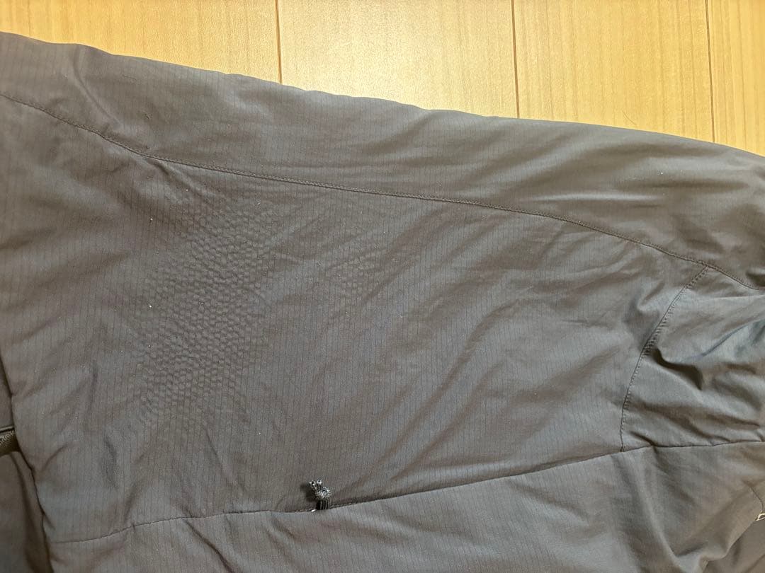 益沢菜々子 様専用】ARC'TERYXアークテリクスAtom AR Hoody