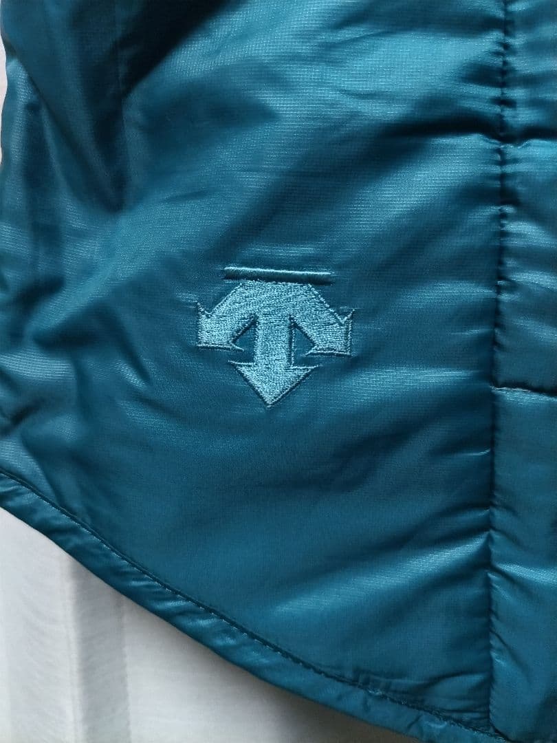 デサントオルテライン 半袖 インナー ダウンジャケット ラウンドネック