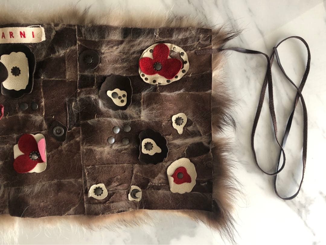 マルニ MARNI ファーストール ティペット 花柄パッチワーク ラクーン