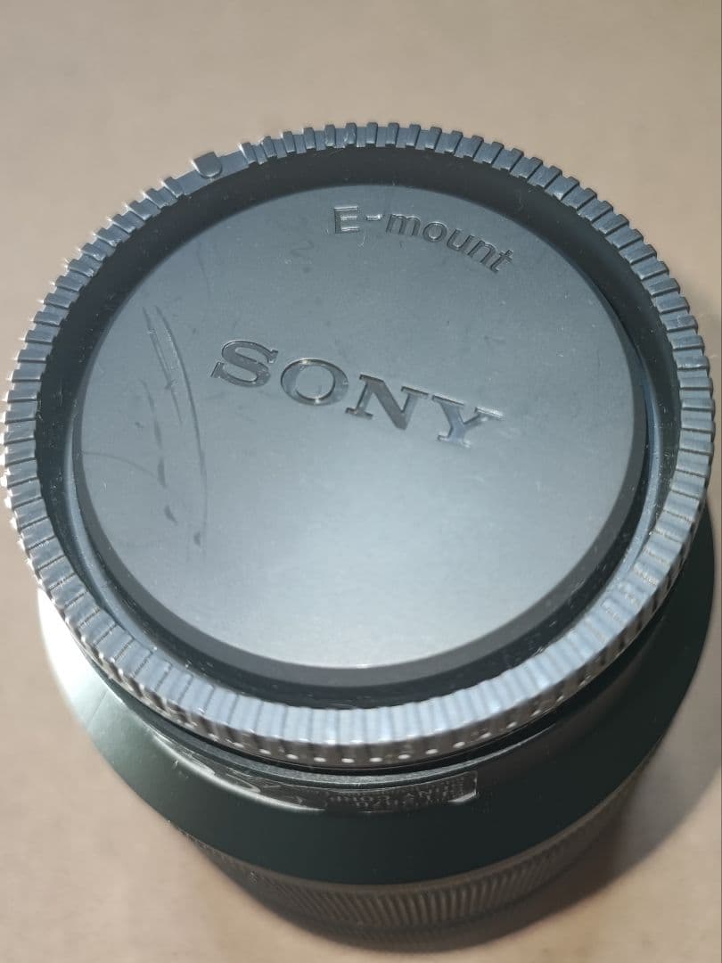 SONY FE 28-70mm F3.5-5.6 OSS　美品