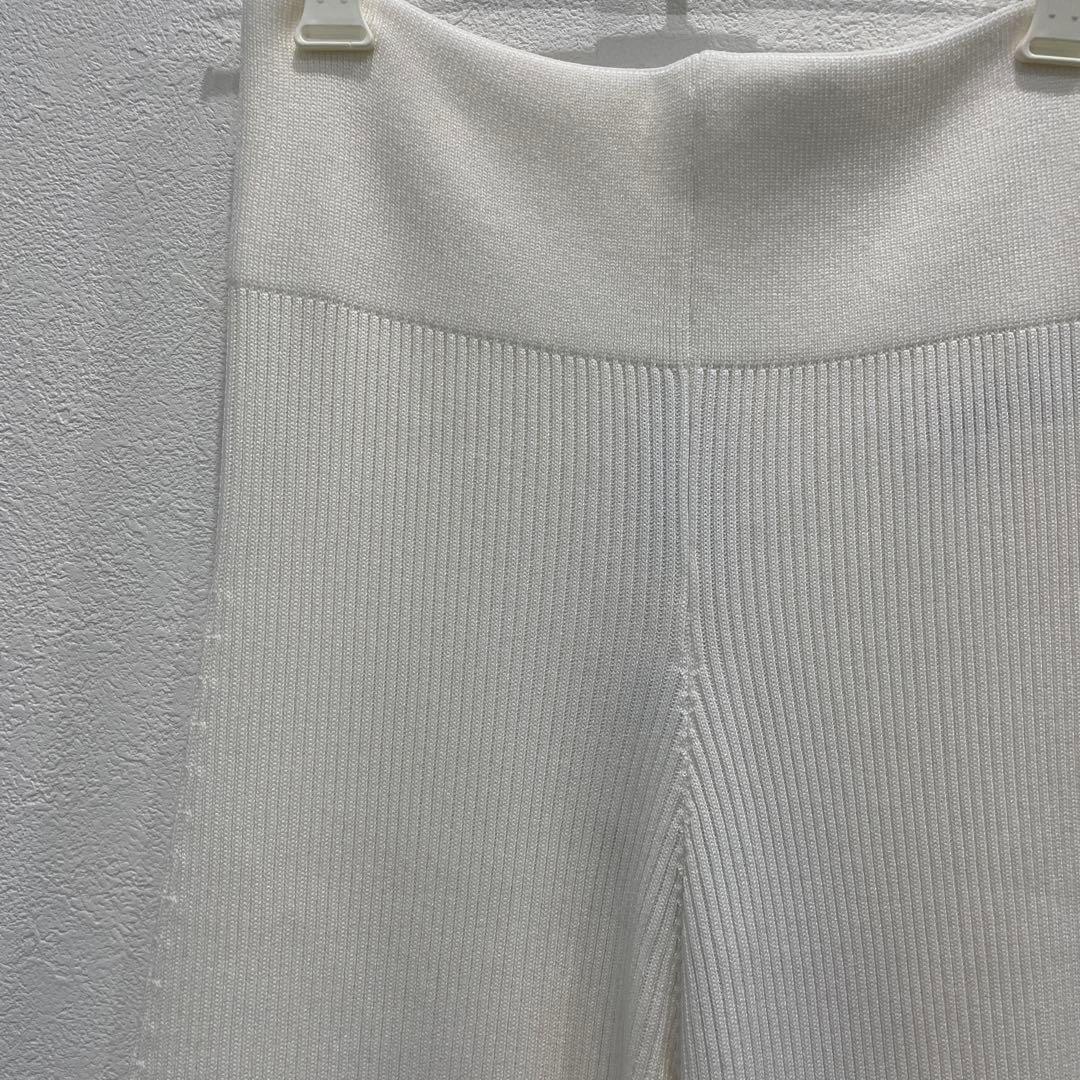 【CFCL】ベルボトムパンツ《size3》新品未使用 ホワイト 人気商品