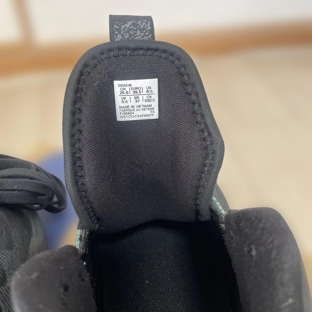 asics NOVASURGE 3 ブラック/アイスミント 25.0cm
