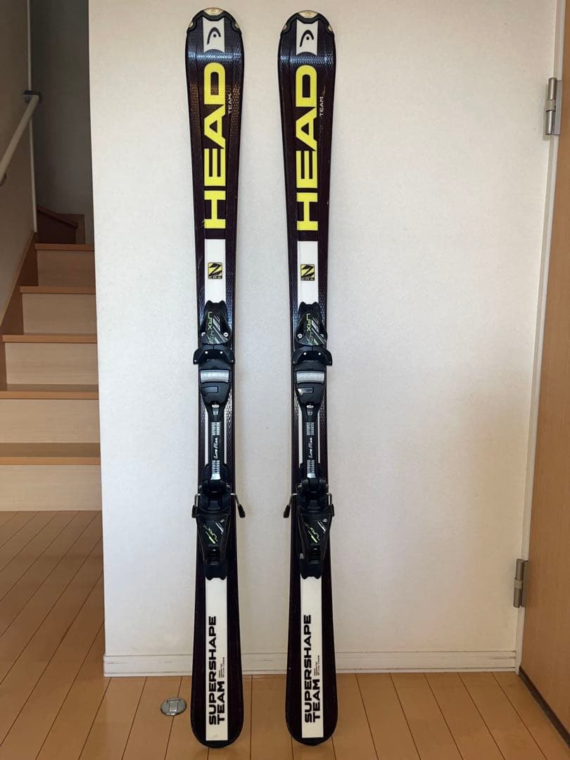 HEAD SUPERSHAPE TEAM スキー板 バインディング付き ヘッド スーパーシェイプチーム R 22-23年モデル ジュニア キッズ 子供