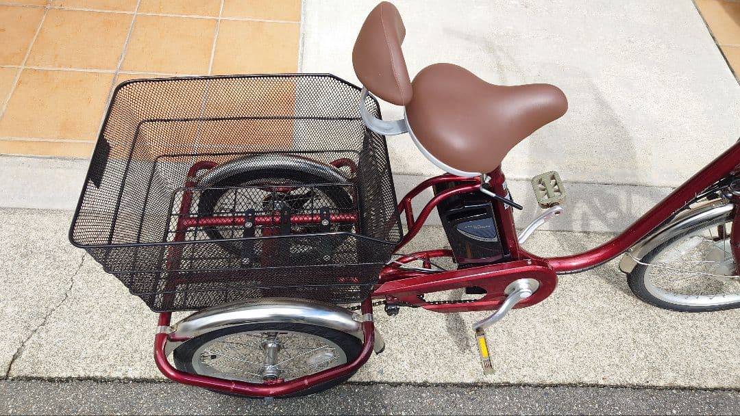 AOSL203 赤い三輪電動アシスト自転車