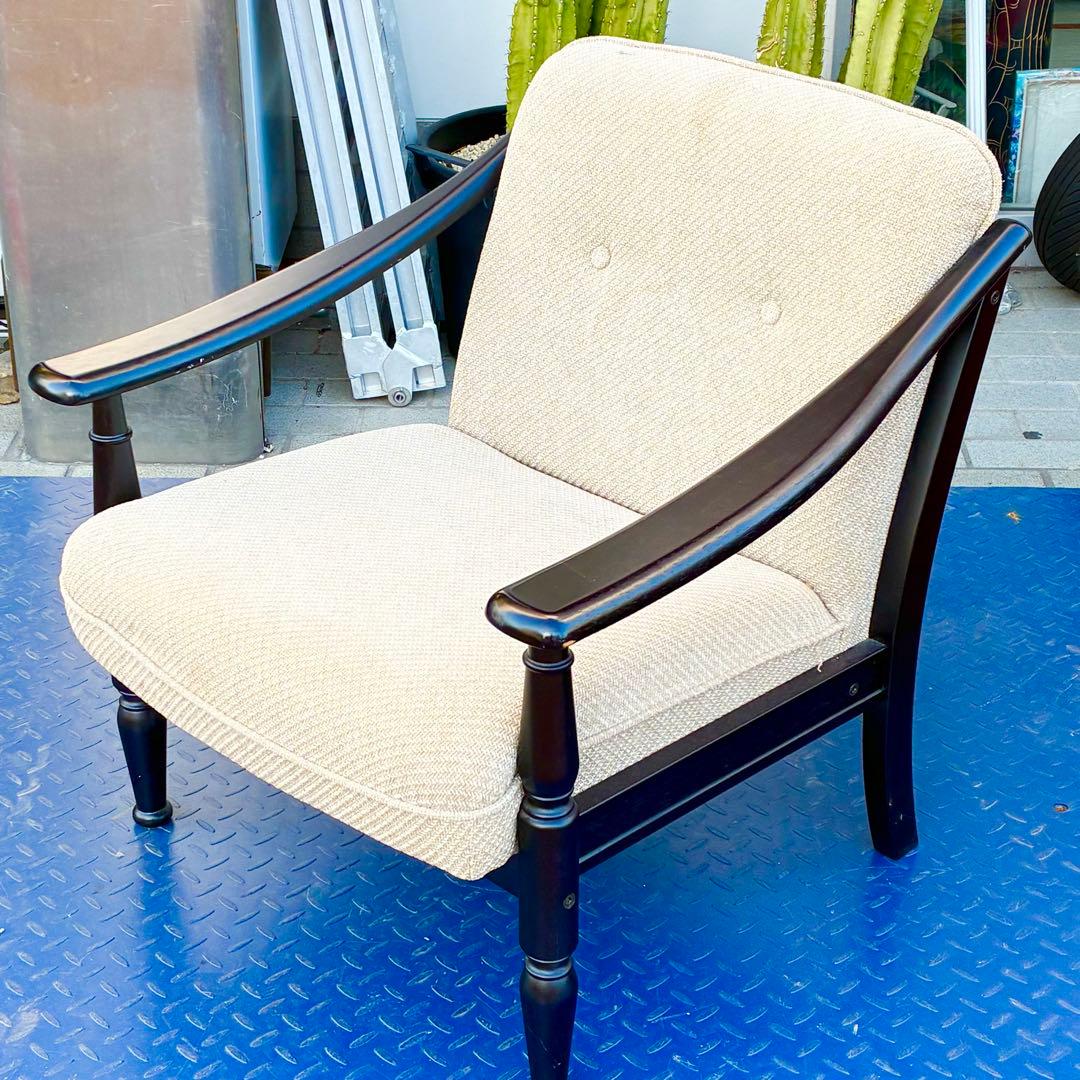 karimokuカリモク Chitano 日本製 椅子 家具 人気のkarimoku(カリモク家具)/Chitano(チターノ)よりダイニングチェア