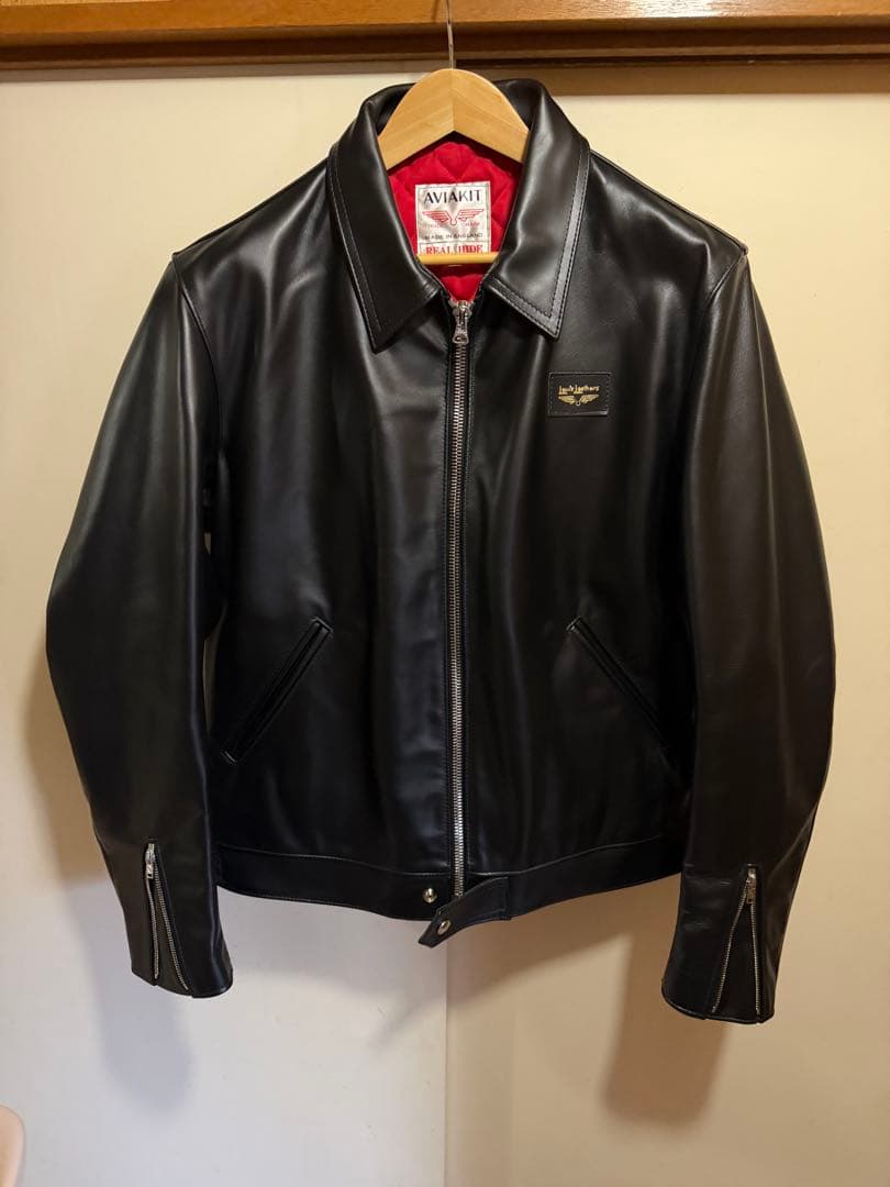 【数回着用のみ】 Lewis Leathers コルセア 46インチ 極上のベーシックを追い求めて – スタイリッシュに着用できる Lewis