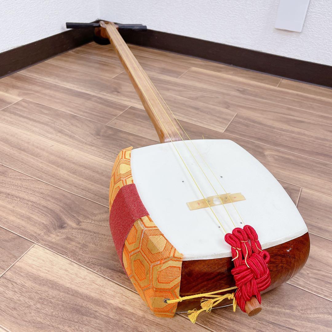 三味線 中棹 平溝 丸打胴 花梨 犬皮 - メルカリ