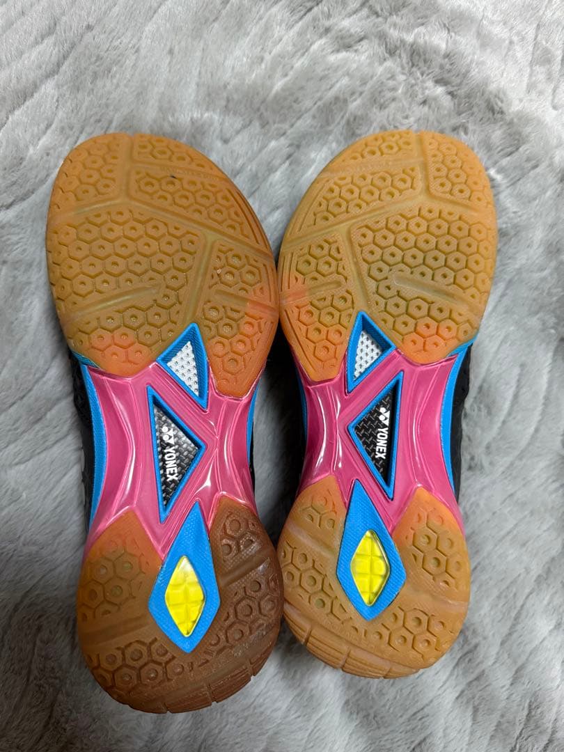 「美品」25.5cm YONEX パワークッションエクリプションZ