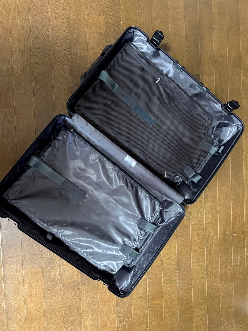 ☆あま様専用☆ RIMOWA リモワ トパーズ ステルス Topas Mサイズ