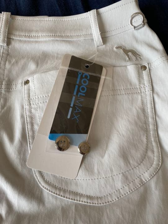 【新品】＊アダバット＊ 白スカート36 adabat（アダバット） キュロットスカート 白 無地 ロゴプリント