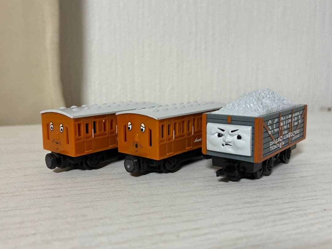 IR きかんしゃトーマス スクラフィー アニーとクララベル - メルカリ