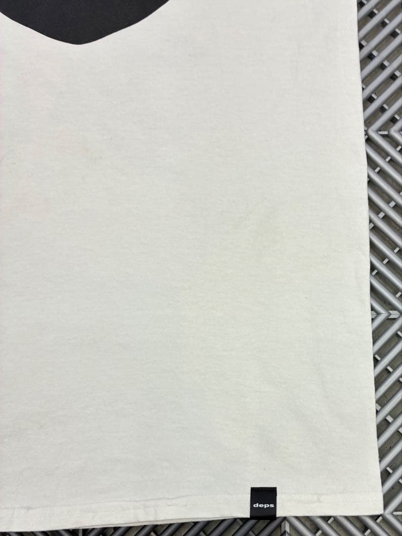 希少！限定！M！ホワイト！デプス×バスブリゲード ダブルネーム ロゴ T