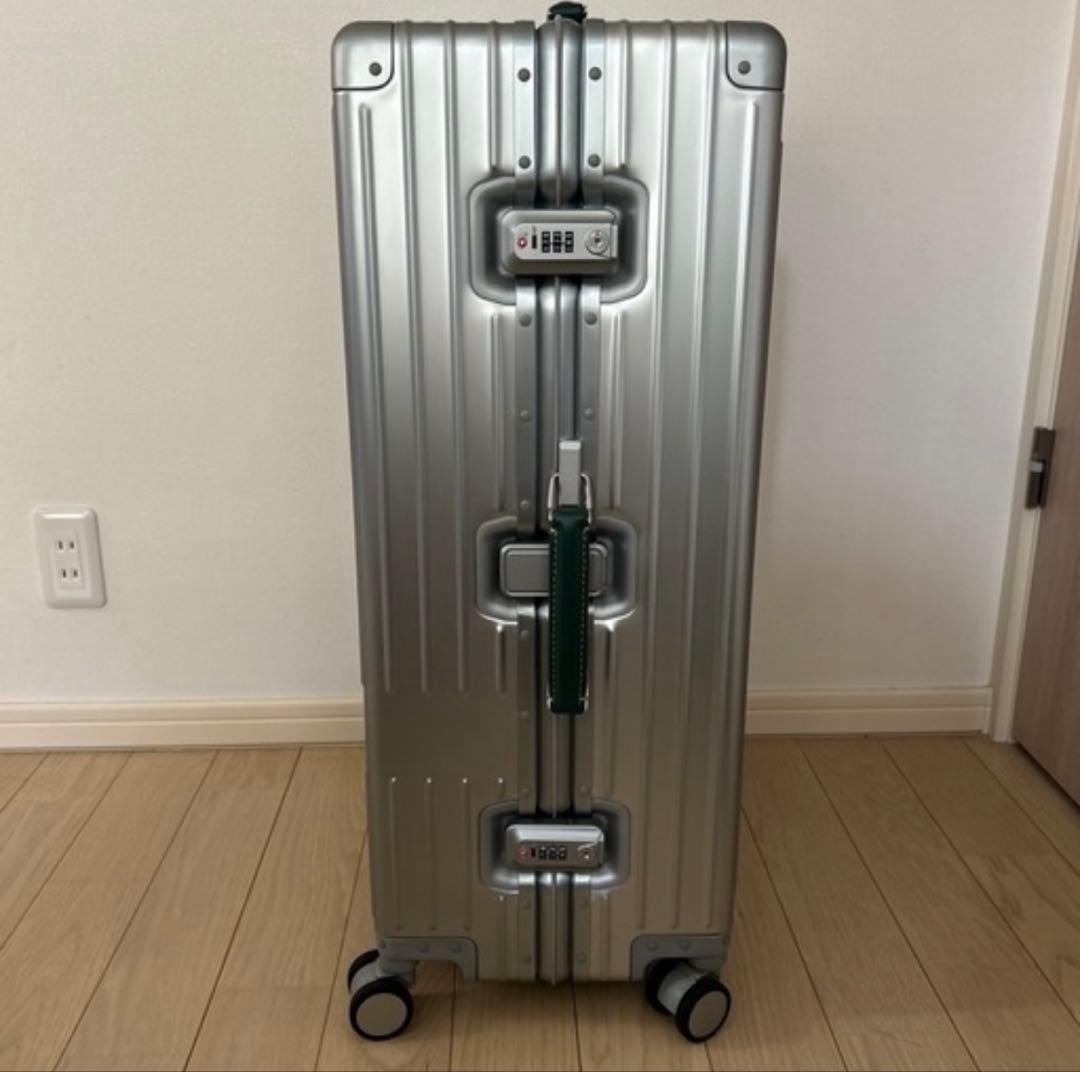 innovator アルミスーツケース INV7811STP Cool Gray - メルカリ