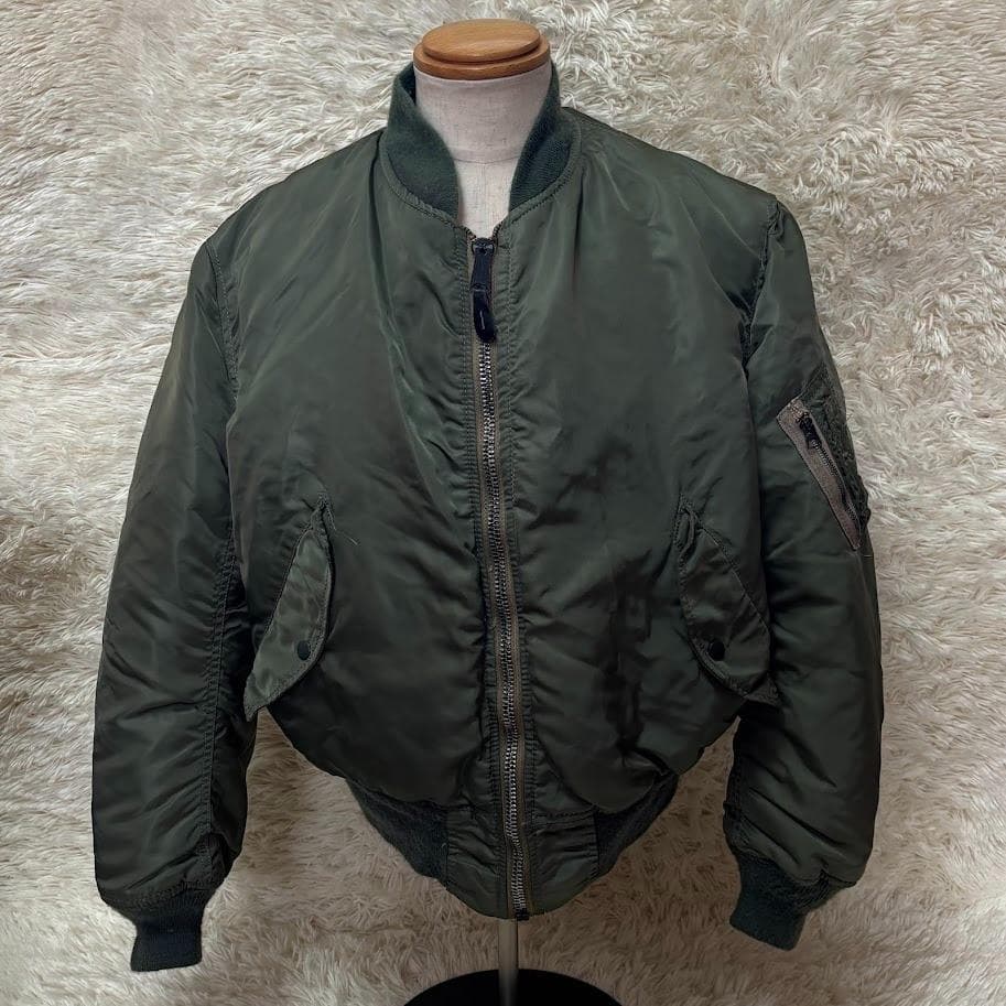 ◉ 80's ◉ ALPHA アルファ ◉ リバーシブル・MA-1・USA製・Ｌ Alpha Industries（アルファ・インダストリーズ） ma1 ma-1 「別注