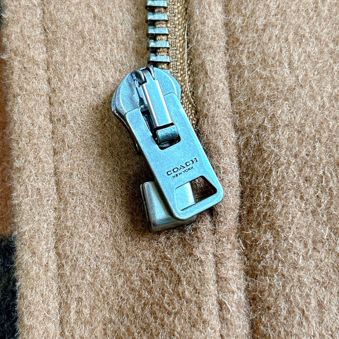 コーチ ダッフルケープ ポンチョ 内側チェック柄 フード 2way トグルの