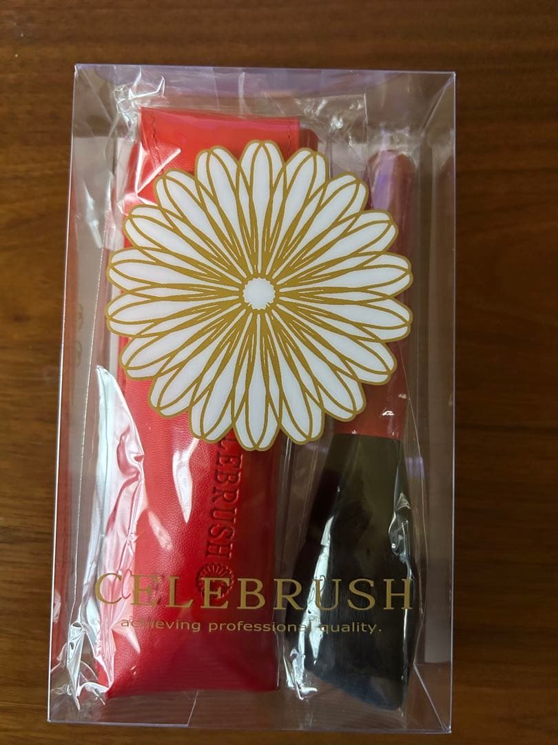 セレブラシ(CELEBRUSH) テラヘルツ魔法のフェイスブラシ- セレブラシ CELEBRUSH -テラヘルツ特殊加工 魔法のフェイスブラシ