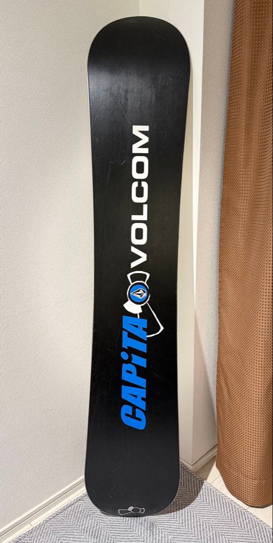 CAPiTA × Volcom DBX 154cm ゼロキャンバー - メルカリ