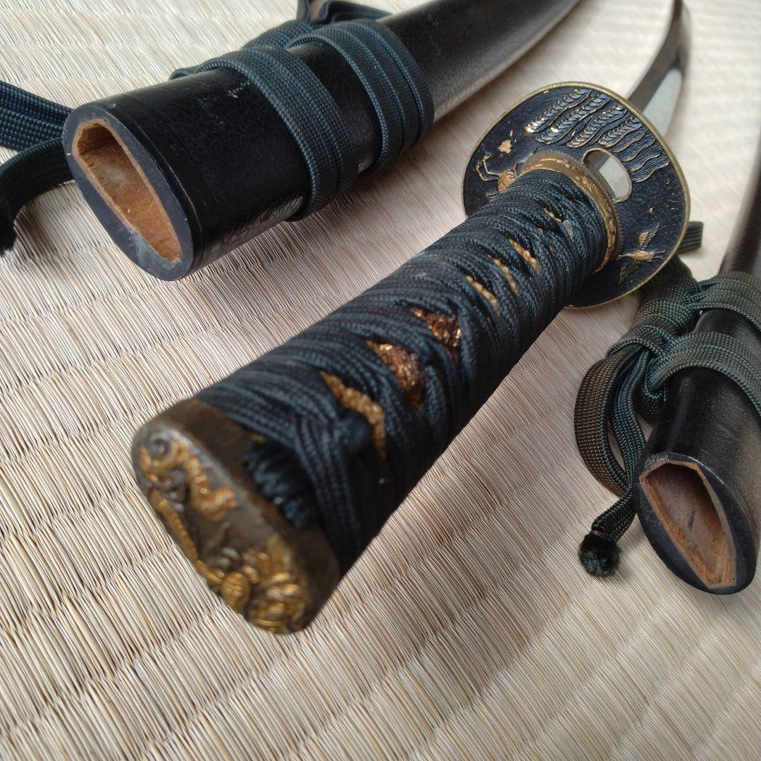 大小】模造刀 模擬刀 2本 武具 置物 演劇 コスプレ 鍔 黒鞘