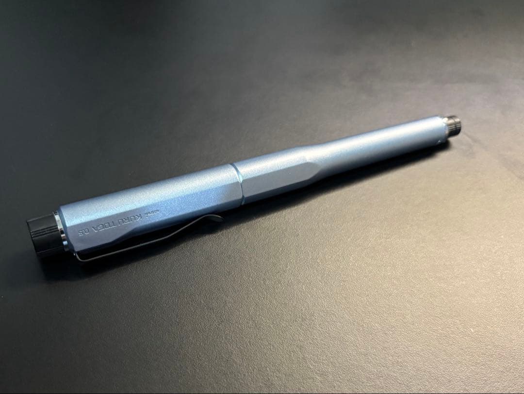 【限定色】クルトガダイブ　カスケードブルー Amazon.co.jp: クルトガダイブ カスケードブルー 限定色 : 文房具