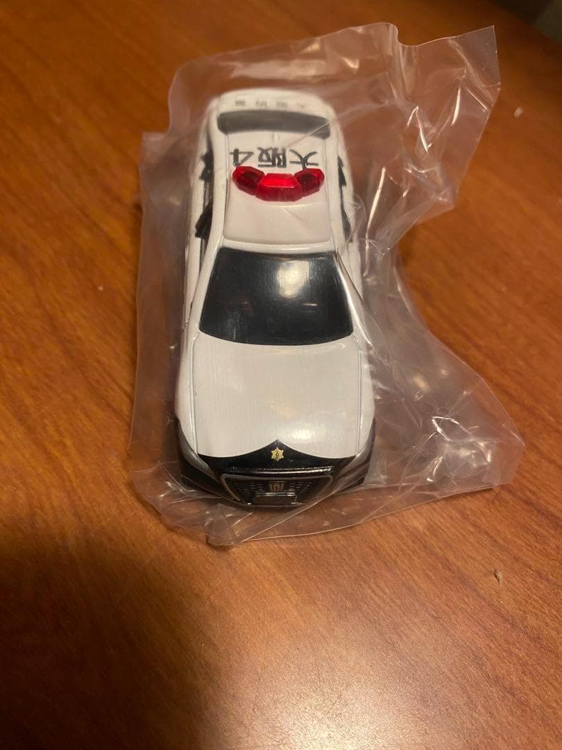 希少！エラー品】大阪府警トミカ「クラウン」パトカー【限定品】【特注