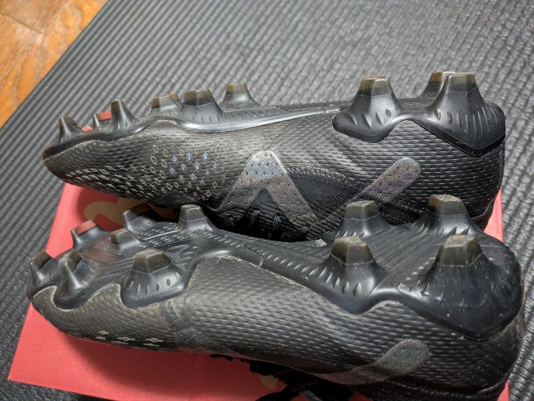 フューチャー　アルティメット　FG/AG 26.0cm