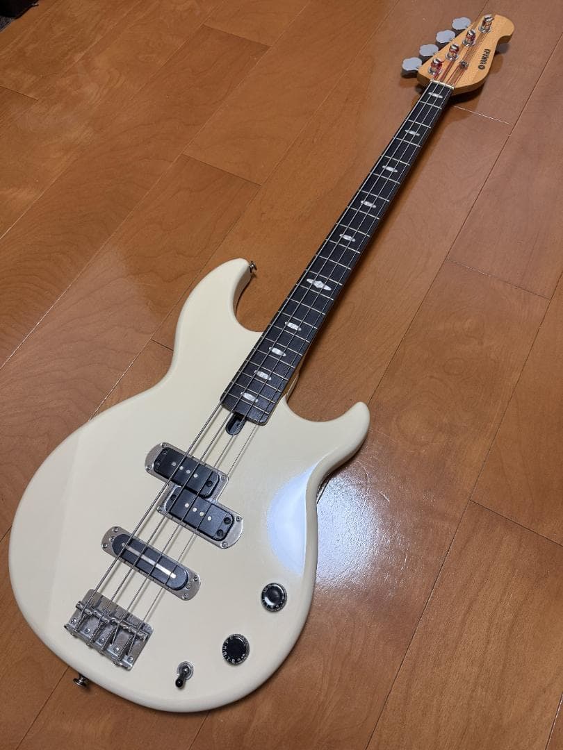 YAMAHA BB424 ヴィンテージホワイト ヤマハ YAMAHA BB424X ~Vinatge White~ ソニックス特価 ￥49,800- 中古