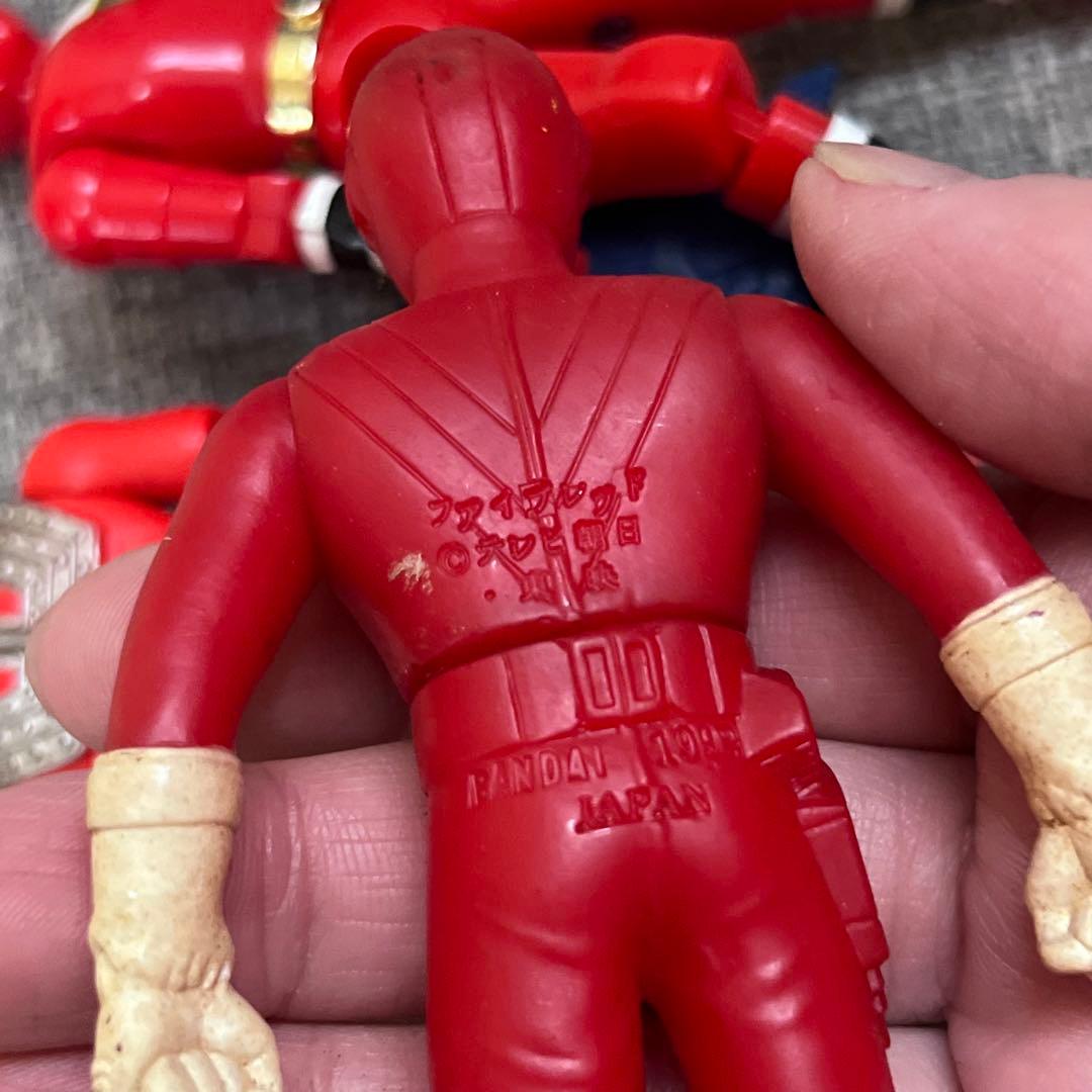 ウルトラマンタロウ ファイブレッド ニンジャレッド オーレンジャー