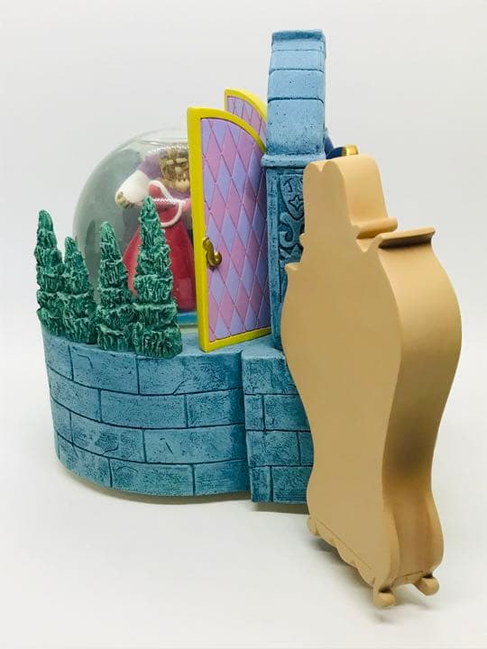 【超希少】美女と野獣スノードーム　愛の芽生え