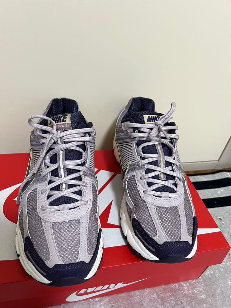 シューズ nike vomero 5 27.5cm
