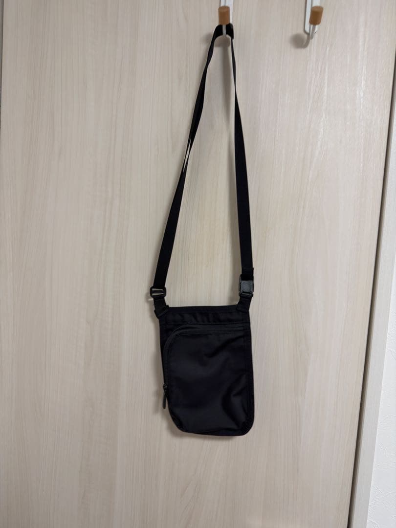 バッグ everyone PAPERBACK POUCH STANDARD EO PAPERBACK POUCH STANDARD EO BLACK | everyone