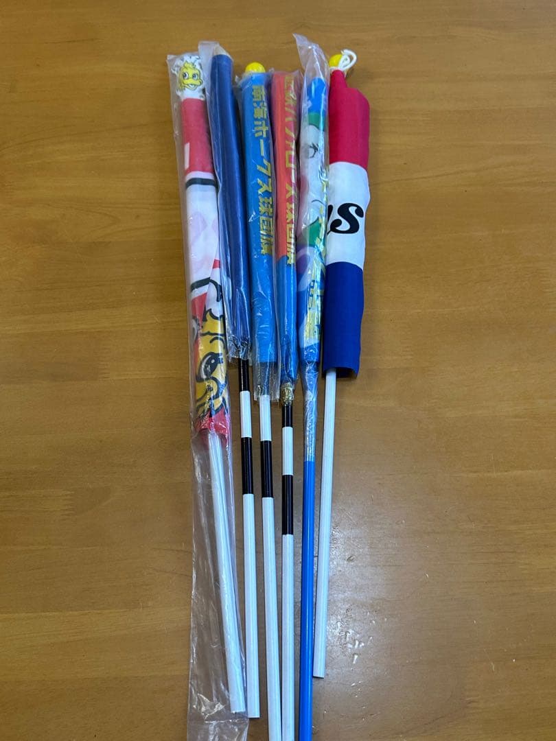 プロ野球 非売品旧11球団チーム旗 - メルカリ