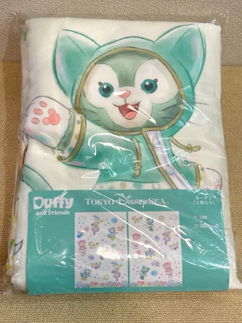 ダッフィー カーテン ビューティフルレイニーデイズ 2枚組✖️2セット⭐︎ビューティフルレイニーデイズ ダッフィー