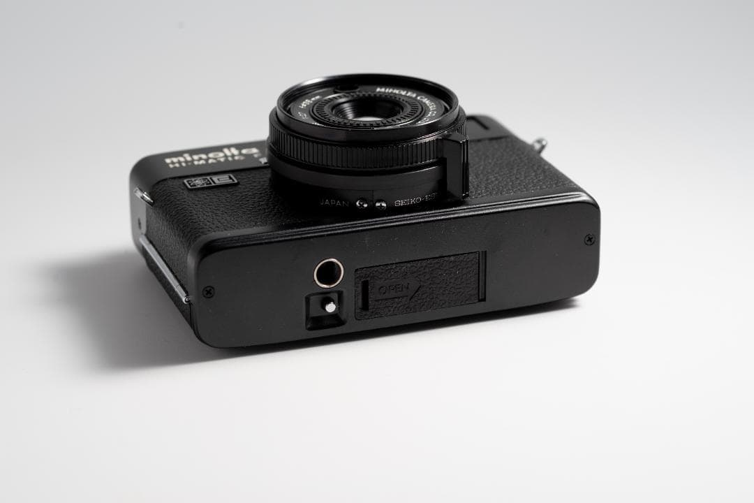 ミ*郎様 Minolta Hi-Matic F 【実写確認済み美品＋ポーチ、ジャ