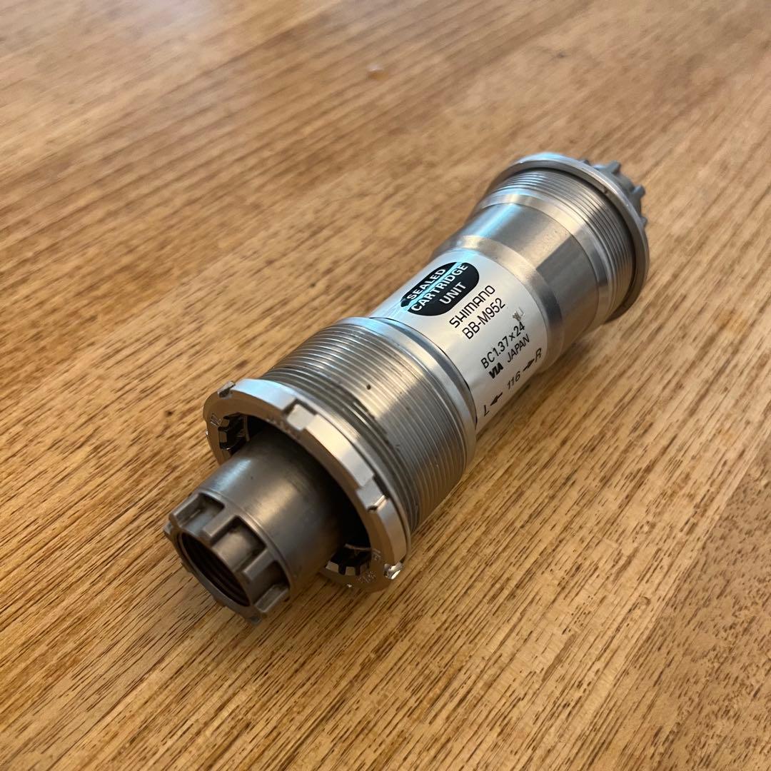 SHIMANO BB-M952 XTR ボトムブラケット オクタリンク old | 激安通販の