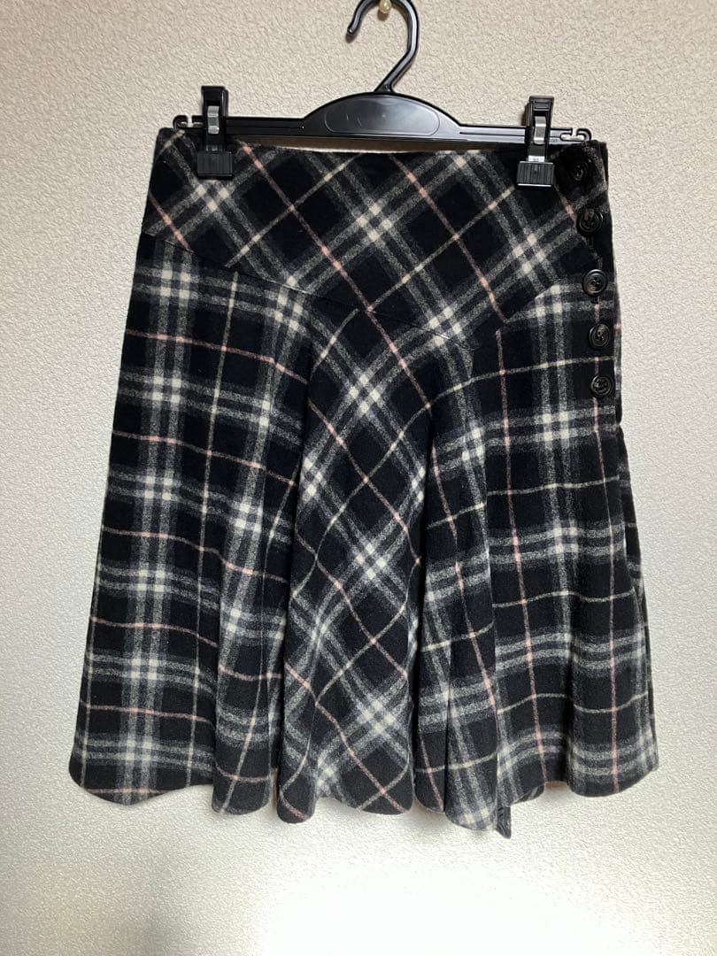 バーバリーブルーレーベル チェック柄フレアスカート - メルカリ