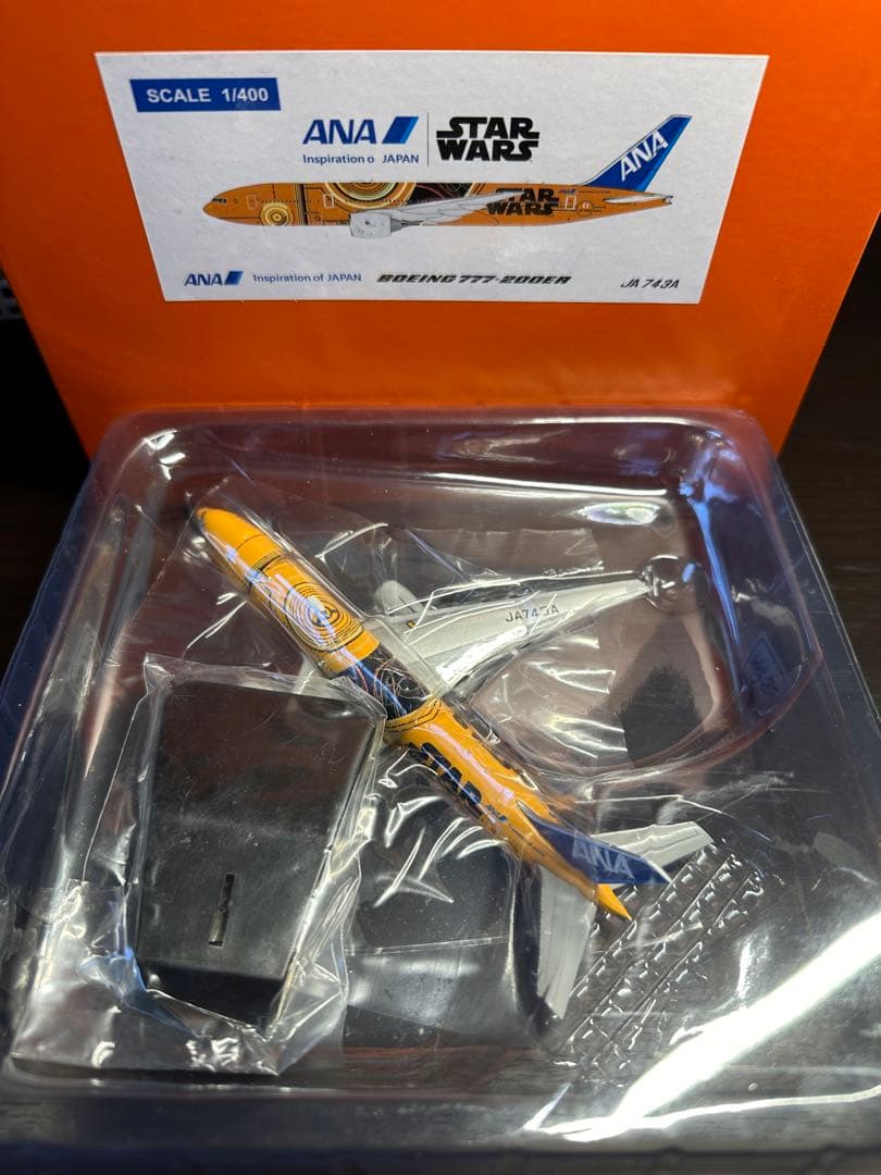 JC Wings 1:400 ANA 全日空 B777-200ER JA743A Star ANA All Nippon Boeing 777-200ER SW CeeThreeP0 JA743A SW