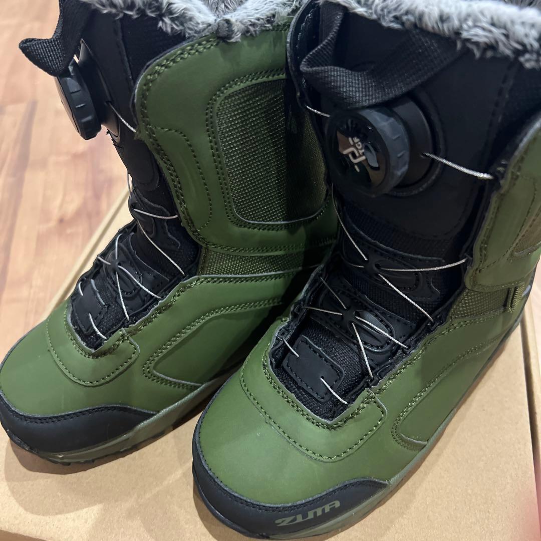 ☆新品☆ZUMA スノーボードブーツ オリーブグリーン 20.0〜21.0