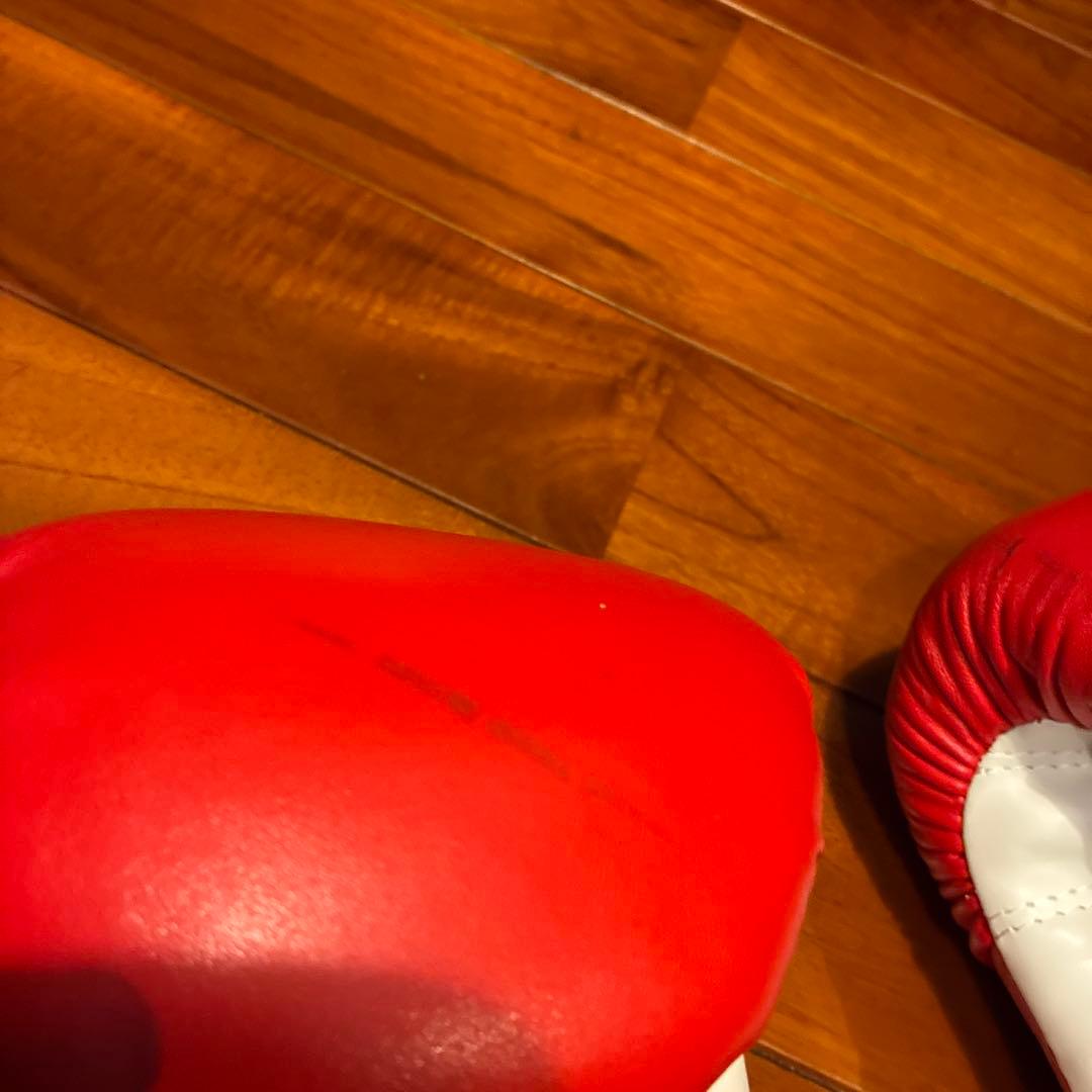 EVERLAST ボクシンググローブ 赤 青 レガースセット 値下げ - メルカリ