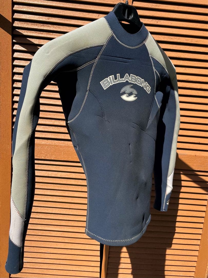 【値下げ】BILLABONG タッパー ジッパー付き レディース ジュニア 値下げ】BILLABONG タッパー ジッパー付き レディース ジュニア 値下げ