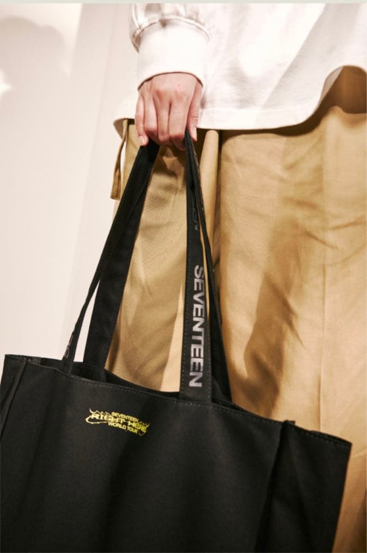 SEVENTEEN セブチ [RIGHT HERE] トートバッグ - メルカリ