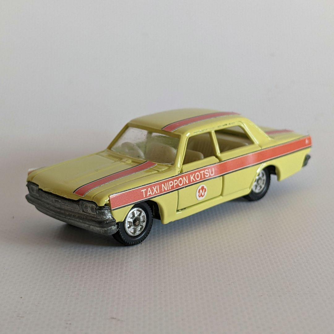 TOMICA クラウン タクシー TAXi 日本交通仕様 1Dホイール