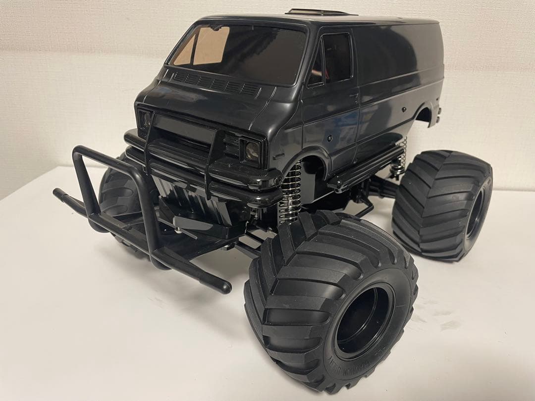 新品】タミヤ ランチボックス ブラックエディション ESC、サーボ付き