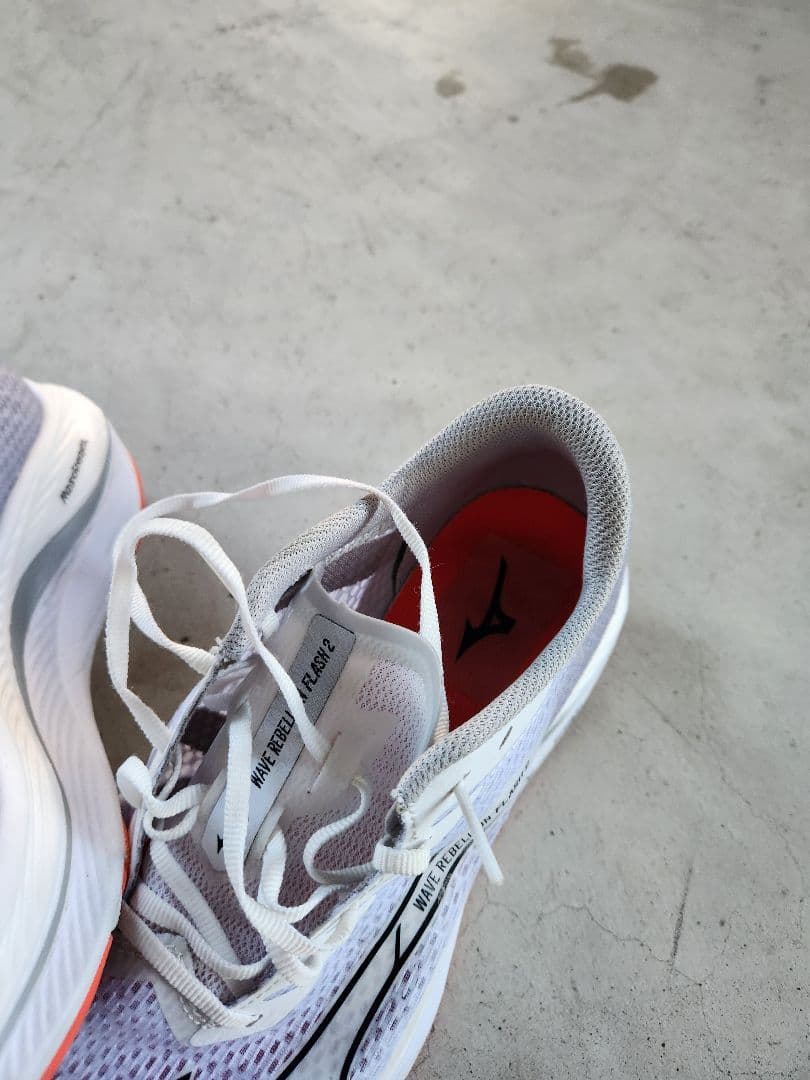 ミズノ WAVE REBELLION FLASH 2 　26.5cm